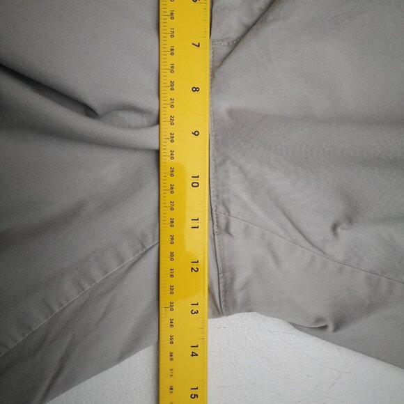 Eddie Bauer Ladies Size 18W Legend Wash Lt. Grey Stretch Curvy Crop Pants - Picture 13 of 16